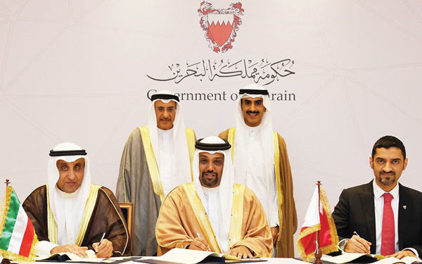 Bahrain gets $100mn Kuwait funding for 400kV project