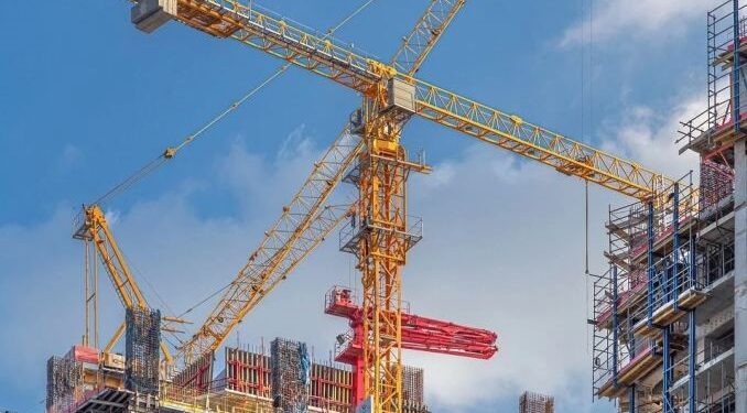 Oman Awards $483 Million in Construction Contracts