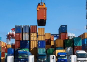 Iraqi PM Highlights $70 Billion Annual Import Expenditure