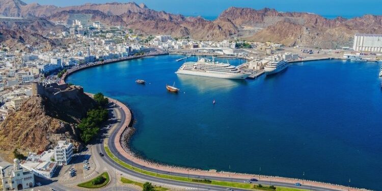 More than 3,000 investors from 60 countries receive long-term resident visas in Oman